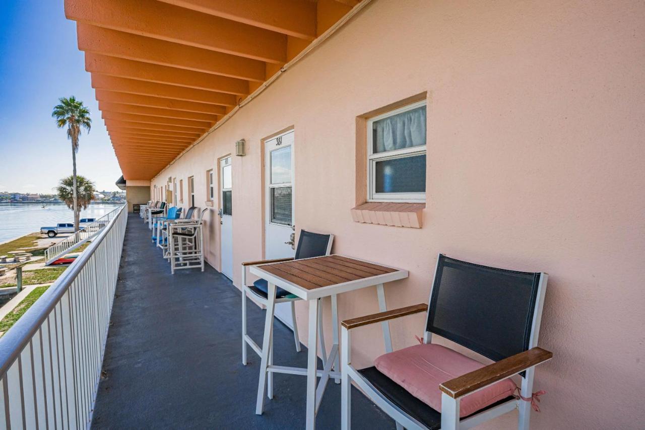Sunrise Haven Apartment Clearwater Beach Exterior photo